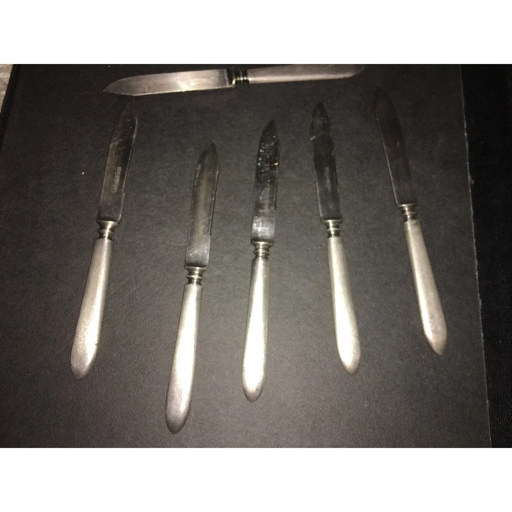 1835 R WALLACE 5 SMALL FRUIT KNIVES 6